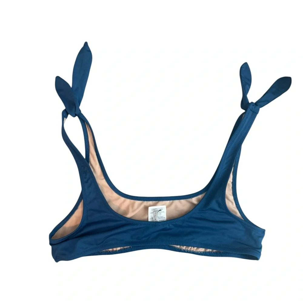 NWOT J.Crew Playa Nantucket Tie-Shoulder Bikini Top. Size Medium
